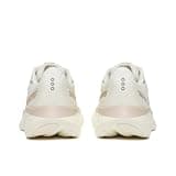 Saucony Women's Ride 18 Sneaker with PWRRUN+ Beaded Foam & XT-900 Outsole