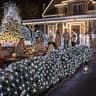 Dazzle Bright 360 LED Connectable Outdoor Christmas Net Lights, 12x5ft