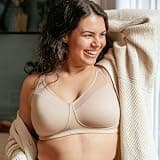 Playtex Women's 18 Hour Smoothing Wire-Free Minimizer Bra with TruSUPPORT System